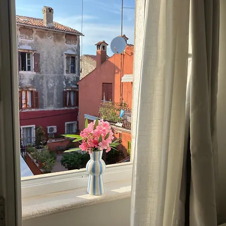 Cosy In The Heart Of The *